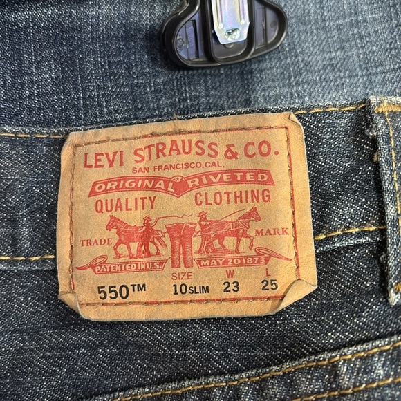 Levi's Men's Denim Straight-Leg Jeans - Picture 7 of 9
